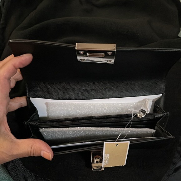 Michael Kors wallet black - Picture 4 of 7